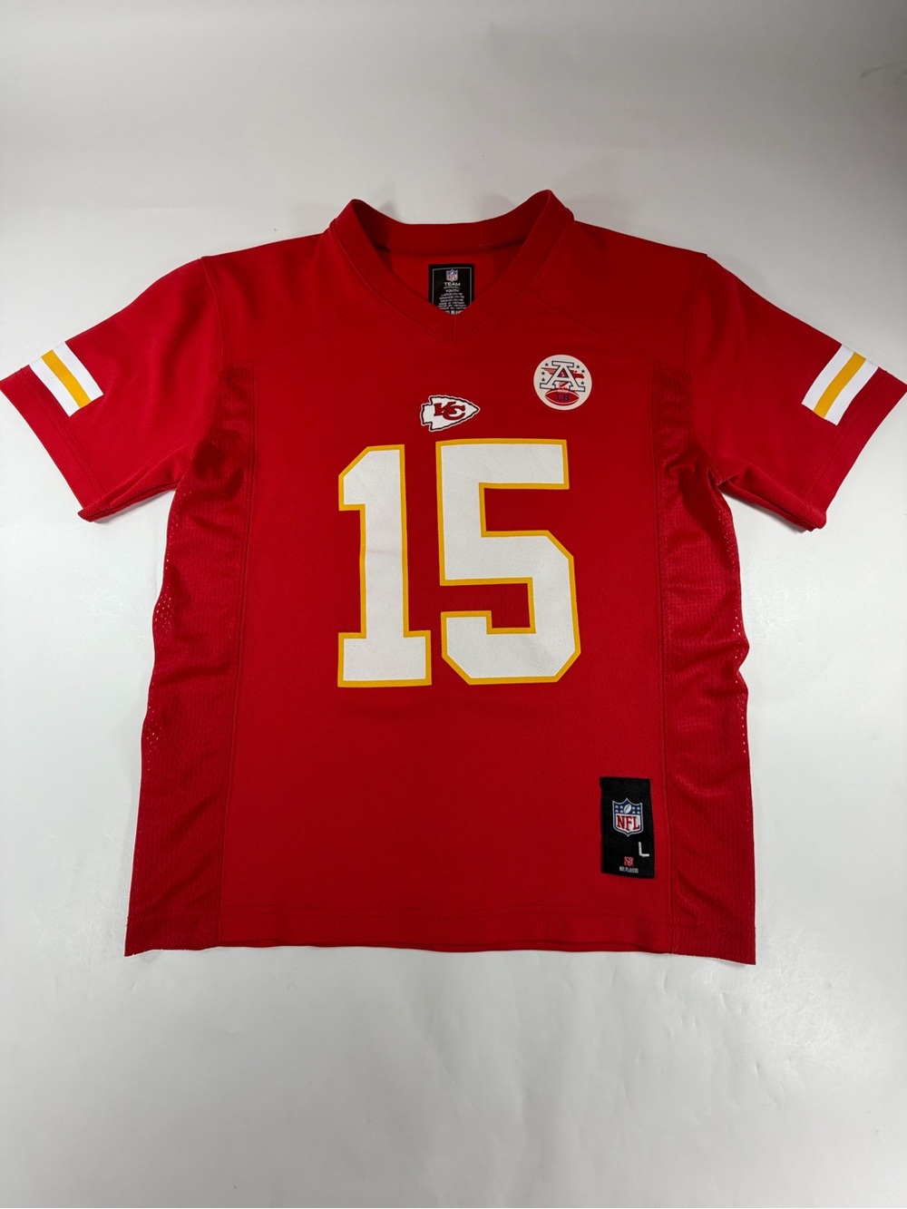 Patrick Mahomes 15 Kansas City Chiefs NFL Team Apparel Jersey Red Youth Large